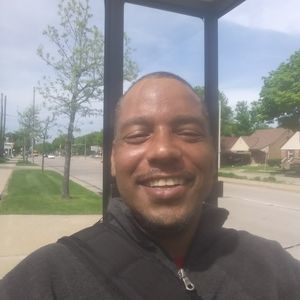 Meet your Posher, Charles